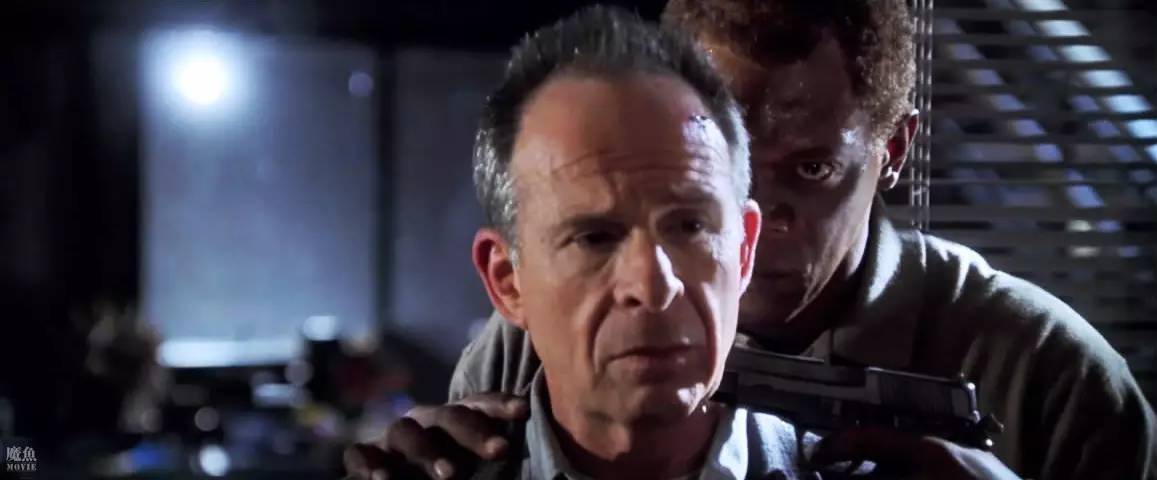 劫持人质谈判电影片段,谈判专家劫持人质