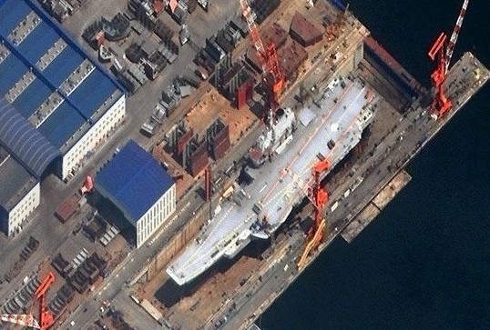 美舰发射导弹攻击视频,美国航母激光武器最大功率