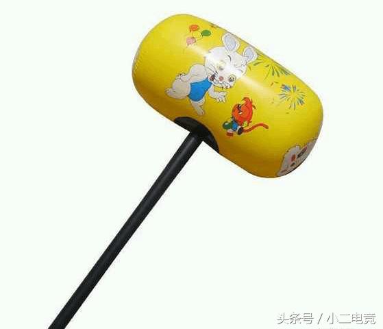 cf近身武器现实原型,cf近战武器像火球是啥