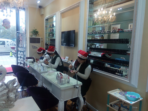 零基础如何开一家美甲店,一个新手怎么开美甲店