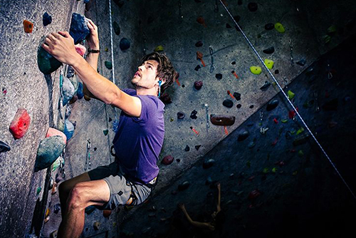 有了这些装备，让你秒变健身达人！