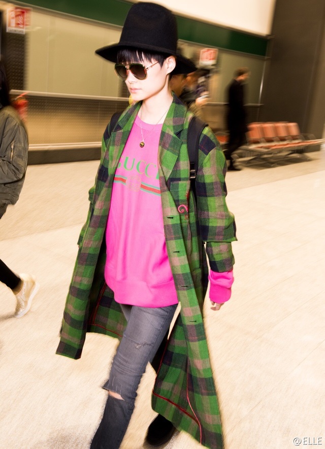 李宇春潮穿GUCCI，学陈奕迅、李易峰穿粉色耍萌