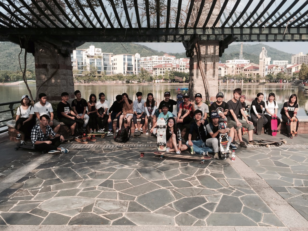 怎么才能学会单滑滑板,滑板初学者可以学的小技能