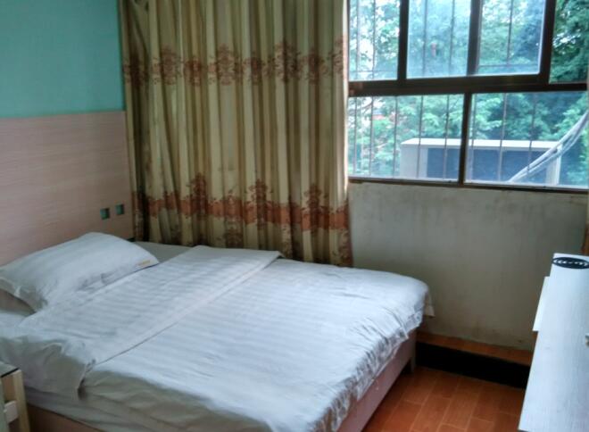 骑在电驴上的城市南宁,广西骑电驴