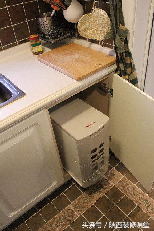 135平方四房二厅二卫阳台,小户型135阳台客厅一体