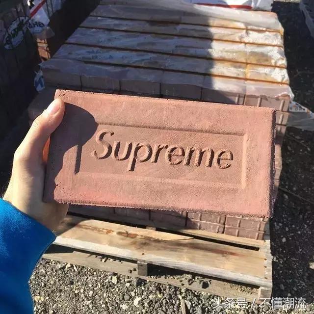 supreme地铁卡价格,supreme地铁卡