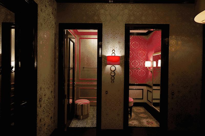 成都万象城维密店,维密亚洲首家旗舰店