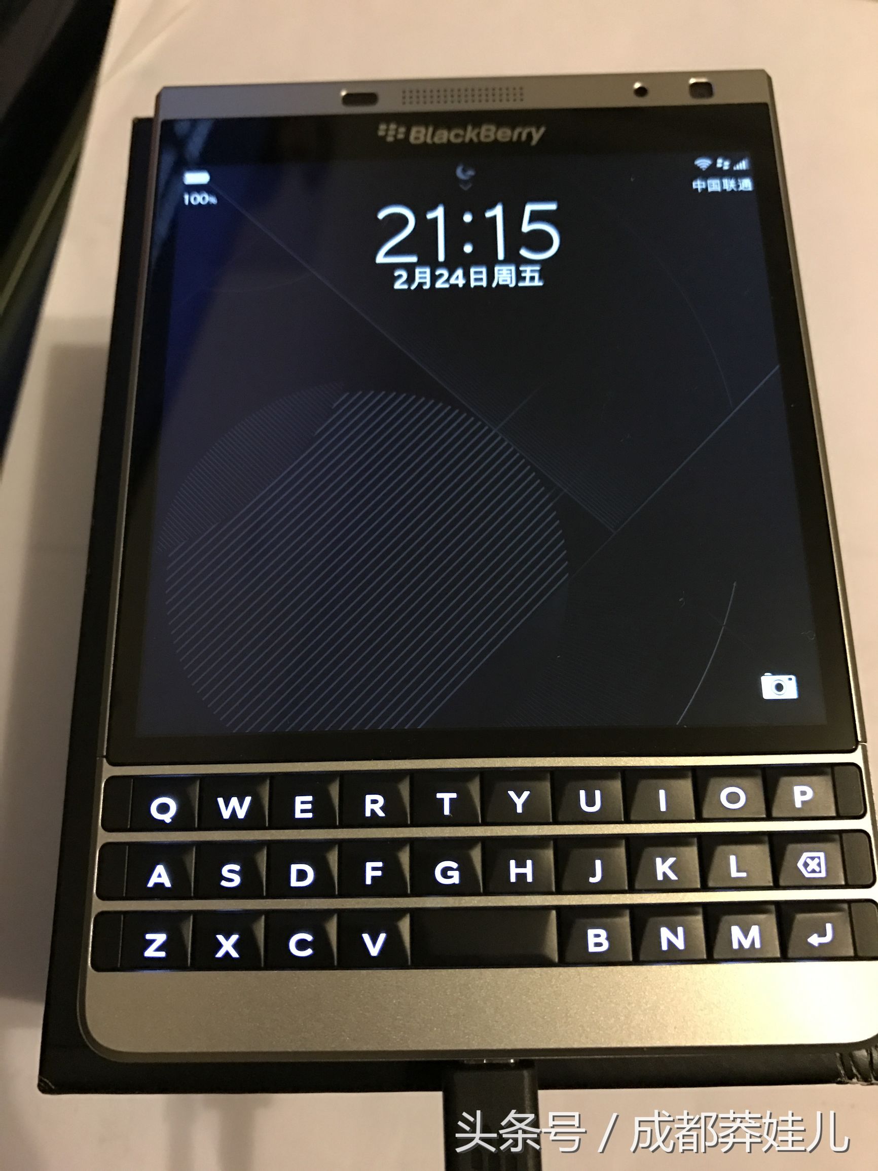 黑莓passport二代评测,黑莓手机passport二代银色