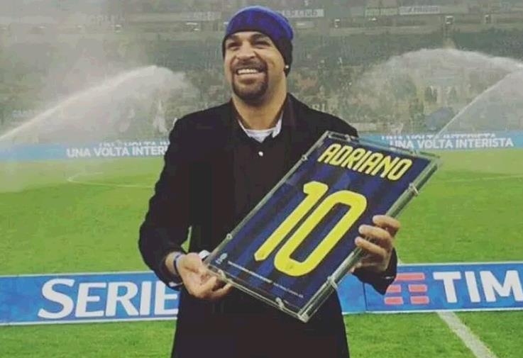 35岁生日的他，没落贫民窟，但曾经是国王，大罗之后世界最强