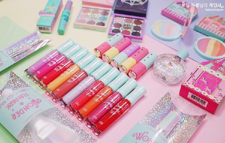 爱丽小屋粉色眼影盘,爱丽小屋提亮眼影