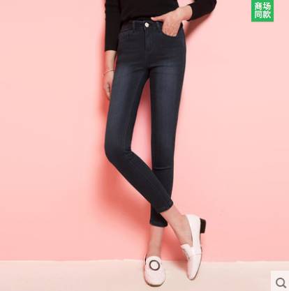 有没有特别显瘦的牛仔裤啊,如何买到显瘦的牛仔裤