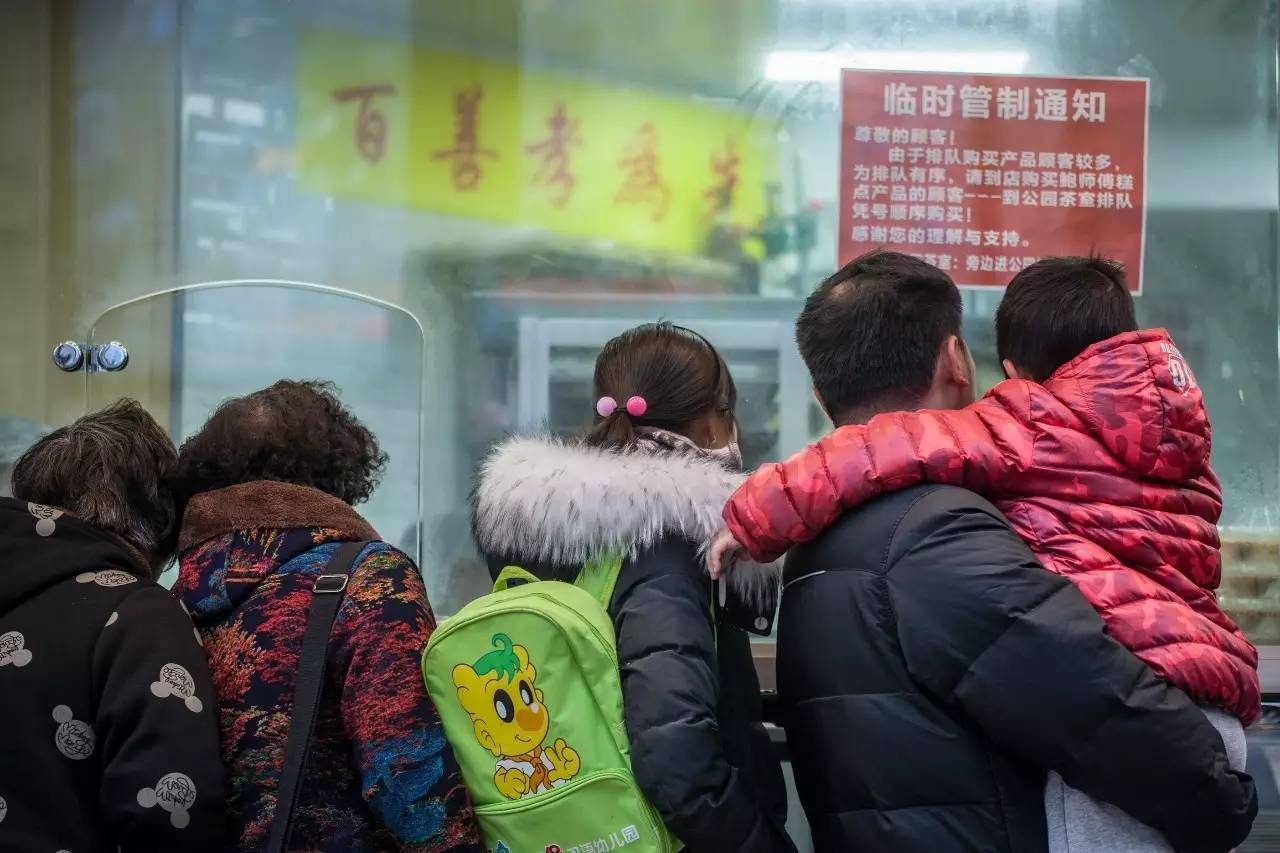 鲍师傅喜茶排队,喜茶全口味测评