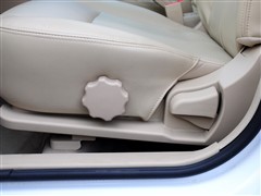 奇瑞风云2三厢和悦翔哪个好,奇瑞风云2是合资车吗