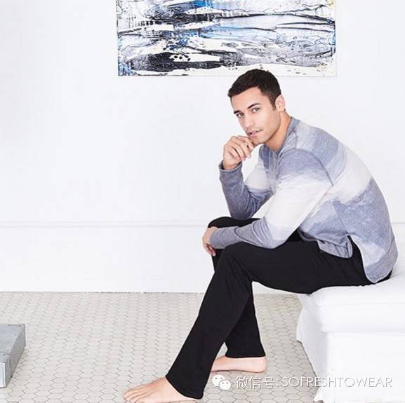 赶得及在情人节前送货，逼格高（还不太贵）的礼物