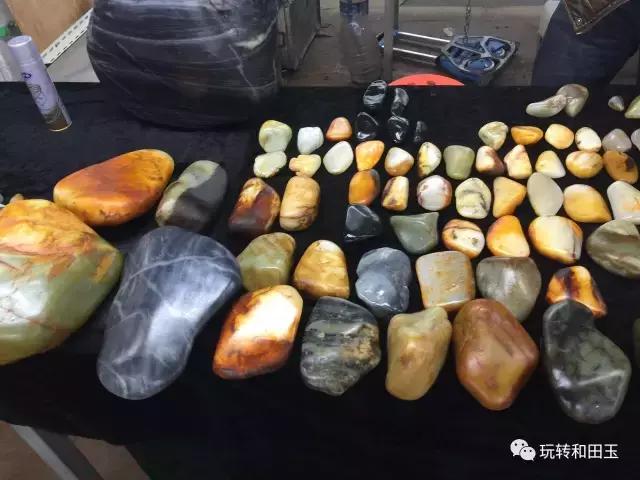 和田玉假皮色是用什么染的,和田玉染色可以除去吗