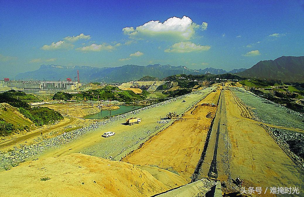 长江三峡水利枢纽工程,长江三峡水利枢纽工程简介