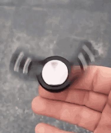 手指陀螺多功能,指尖陀螺和按压神器