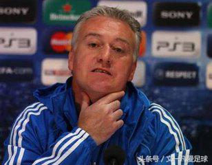 博格巴踢后腰还是前腰,博格巴哪个位置