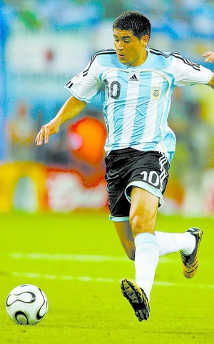 80后足球巨星现状,80后足球偶像