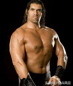 猛兽布洛克莱斯纳重摔之城,wwe布洛克莱斯纳vs人间怪兽完整版