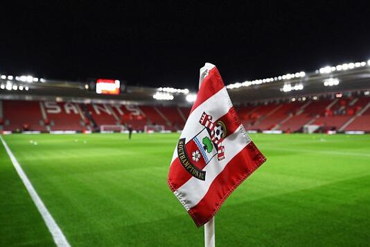 昨夜今晨：中超转会费1.5亿起步？英超神帅下课土豪狂购劲旅？