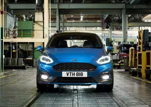 嘉年华st1.5t本田型格,福特嘉年华最新款排量