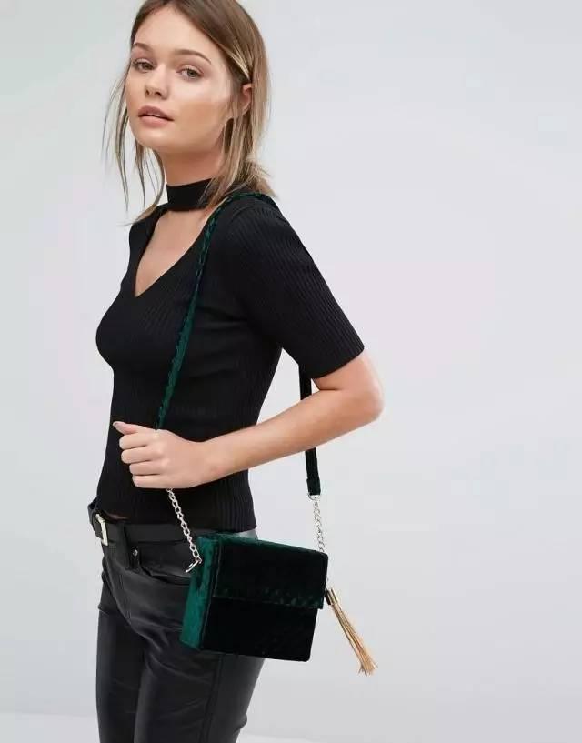 有没有比较时尚年轻化的品牌包包,时尚便宜包包