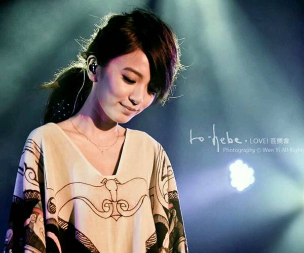 田馥甄演唱会任家萱陈嘉桦助阵,田馥甄演唱会上she合体是哪一场