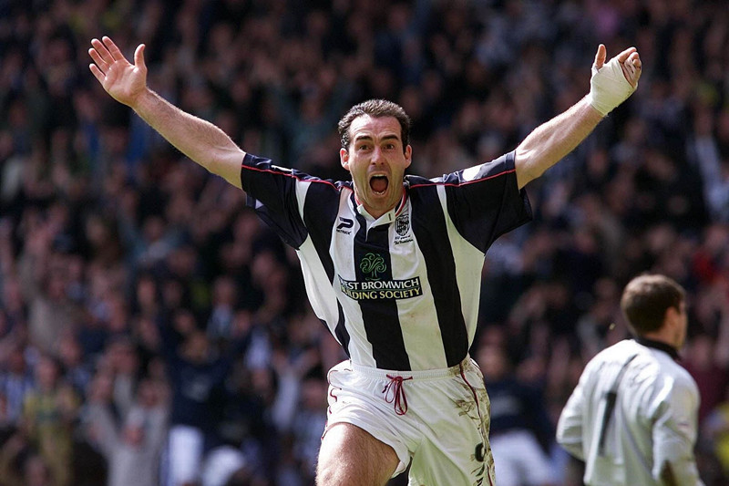 鐢荤湁浼犲,鐢荤湁浼犲灏忚