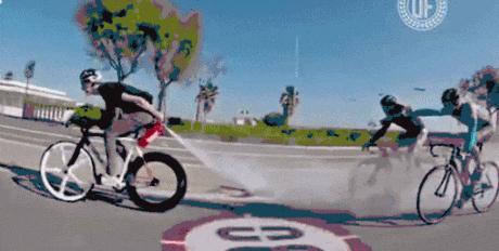 后面的那个小胖子，知道你很可爱，快走开我还要拍照呢！