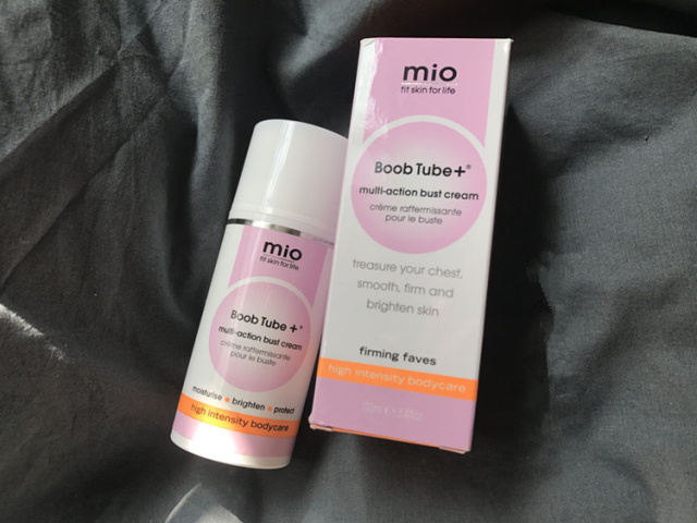 明星怀孕都用什么彩妆,明星孕妇推荐的彩妆品牌