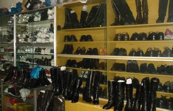 如何白手起家一年挣300万块钱,怎么赚钱当老板