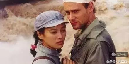 她40岁离婚，剃光头，爆粗口，却在娱乐圈里活得比谁都肆意！