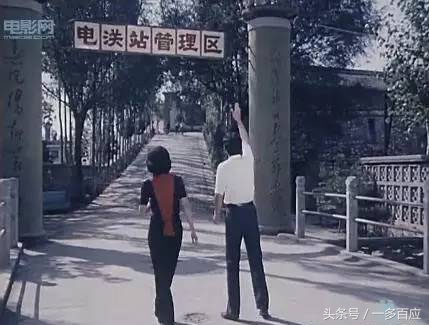 跟着山西太原第一部彩色故事片，穿越回1982年的三晋大地
