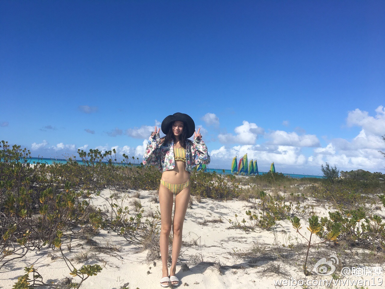 世界顶级超模丹凤眼,丹凤眼宽眼距的女孩好不好看