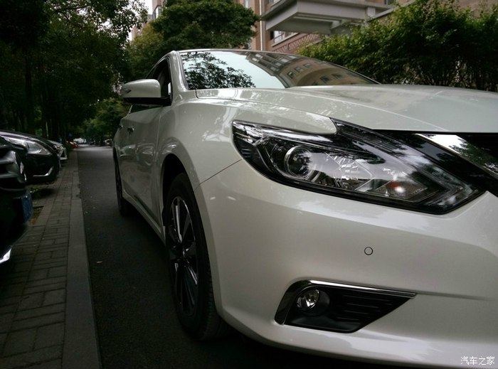 新天籁2.0时尚版,新天籁2.0悦享版