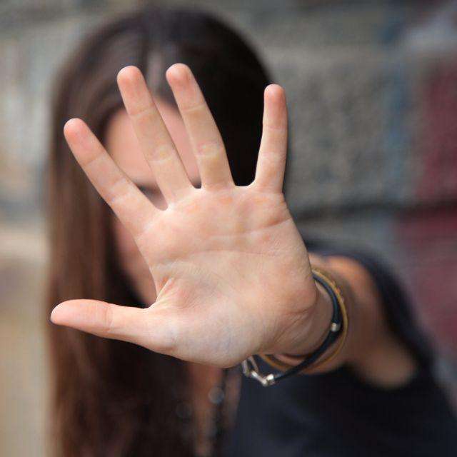 租客在租期内房东能带人看房吗,租客是否可以拒绝房东带人看房