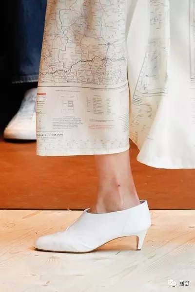 valentino2021秋冬时尚系列,valentino秋冬系列