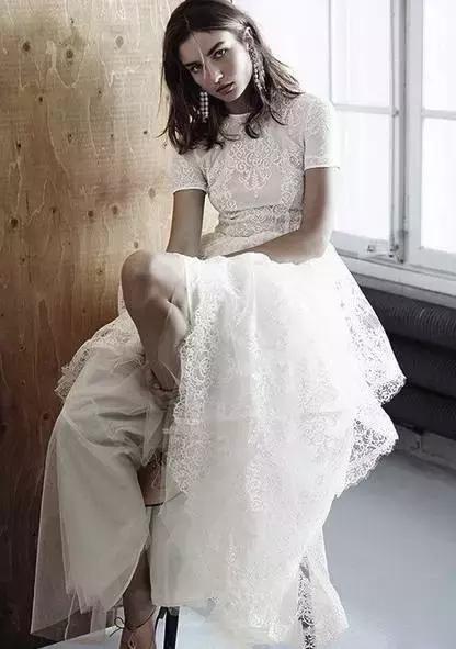 给我一场率性浪漫的婚礼，那些平价但是美丽的婚纱