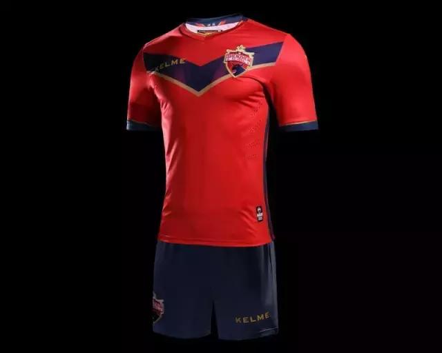 卡尔美中甲西海岸球衣,卡尔美设计的中乙球衣