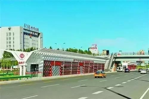 内蒙古包头和呼和浩特哪个好,呼和浩特和包头城市哪个大