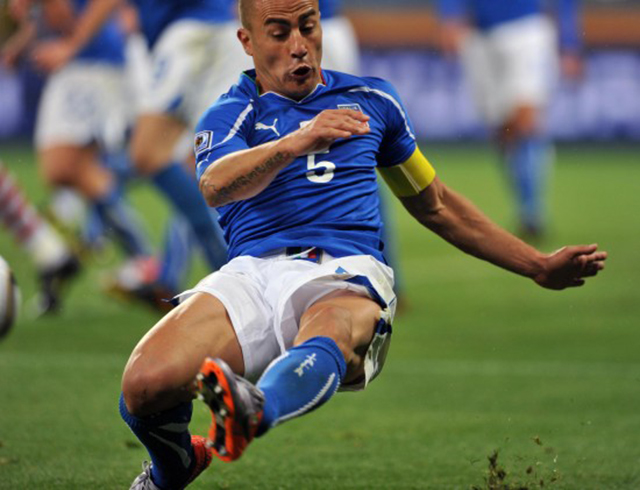 球场上1-5号位代表哪些位置,业余球队19号球衣的意义