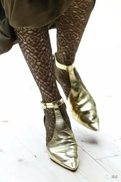 valentino2021秋冬时尚系列,valentino秋冬系列