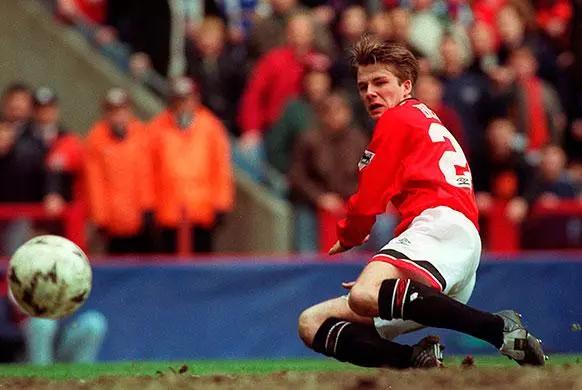 贝克汉姆经典进球实况足球,贝克汉姆足球帅气视频