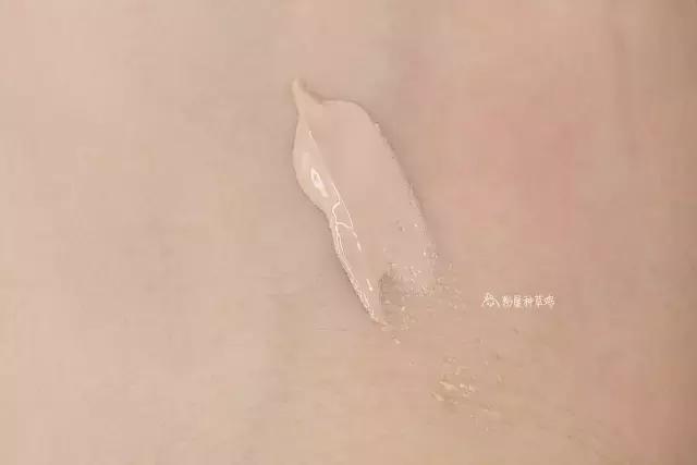 全世界最好用的粉底液口红,资生堂haku臻白无瑕养肤粉底液