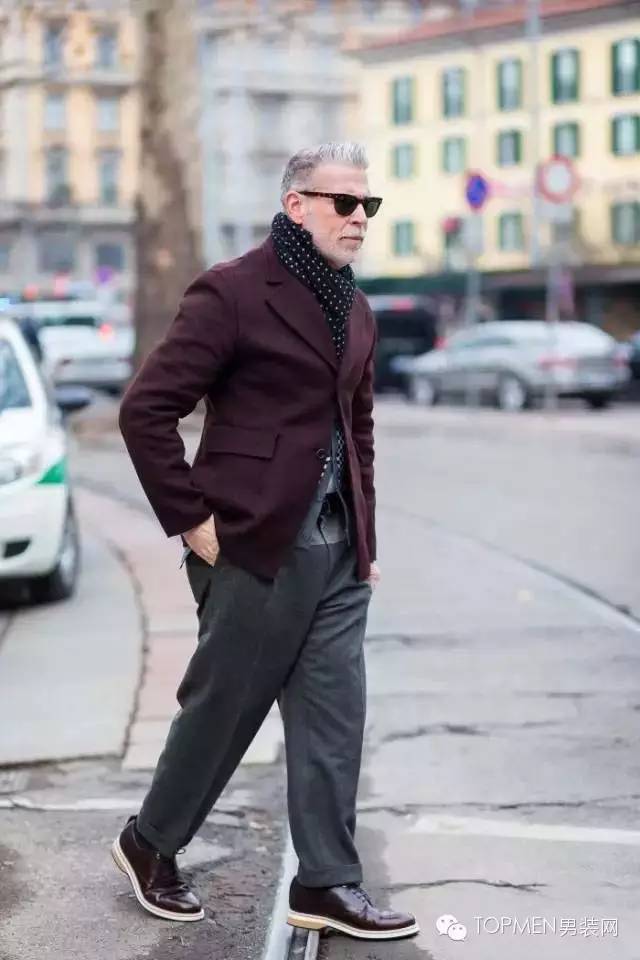 学会这些搭配,冬日高级配色