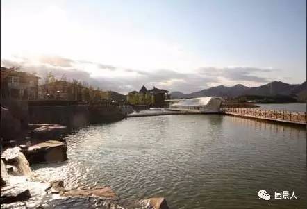 建筑师马岩松简介,中国著名建筑设计师及作品