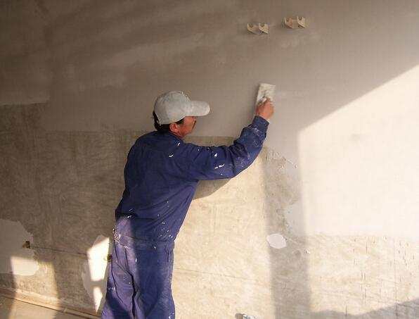 墙壁刮大白都需要什么步骤,原来墙面重新刷大白