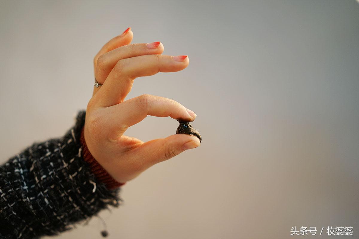 黑金软膜美白淡斑面膜测评,黑面膜美白补水淡斑测评