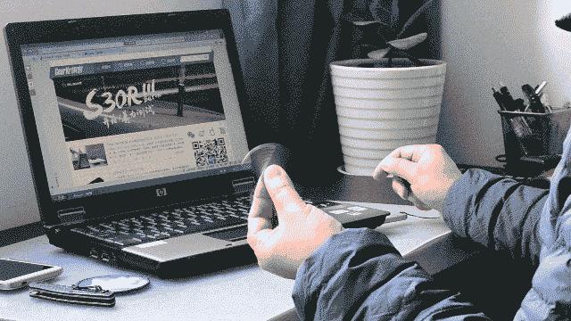 有多种玩法的高科技指尖陀螺,世界级指尖陀螺